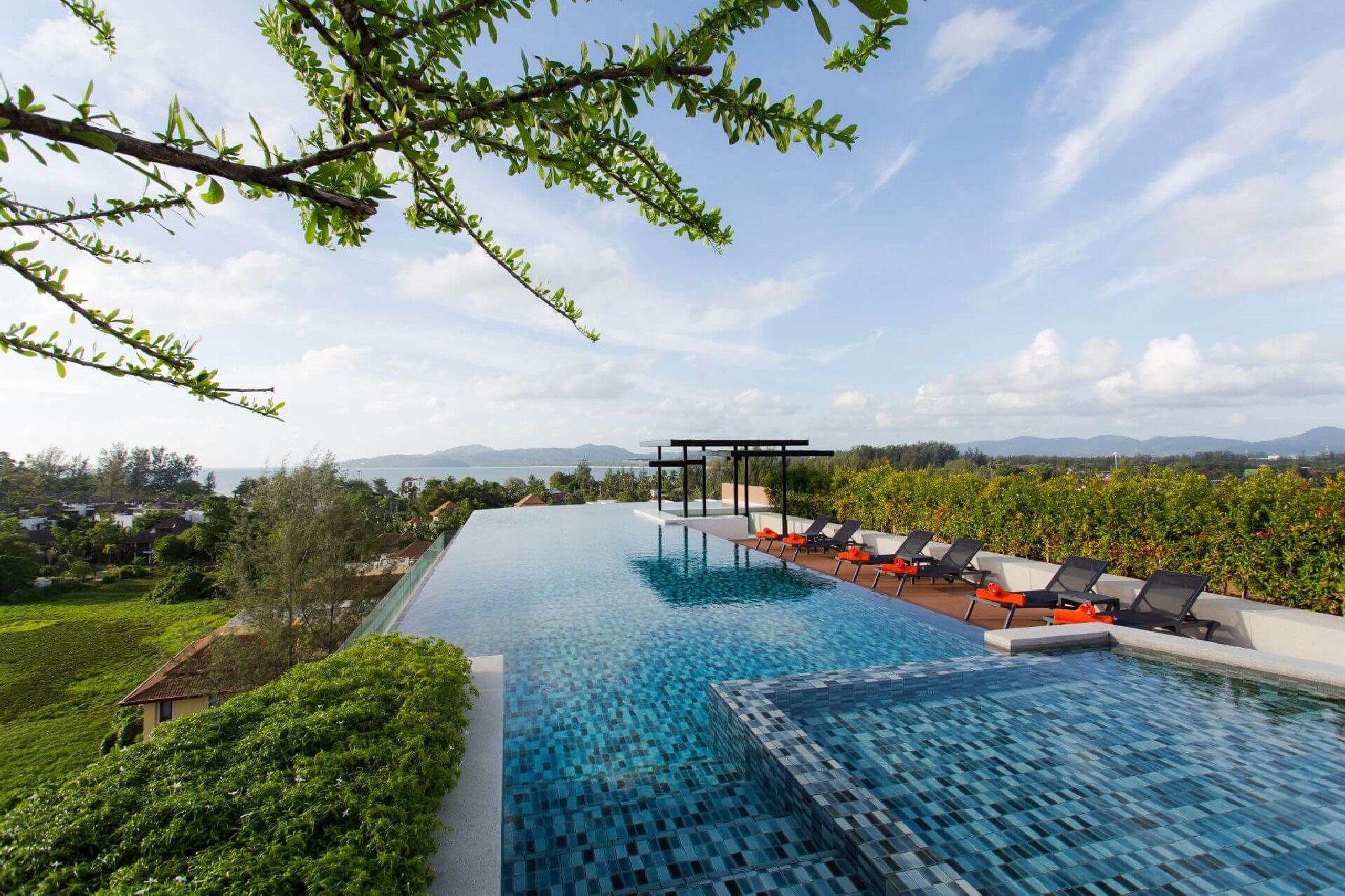 6Th Avenue Surin Beach Luaran gambar