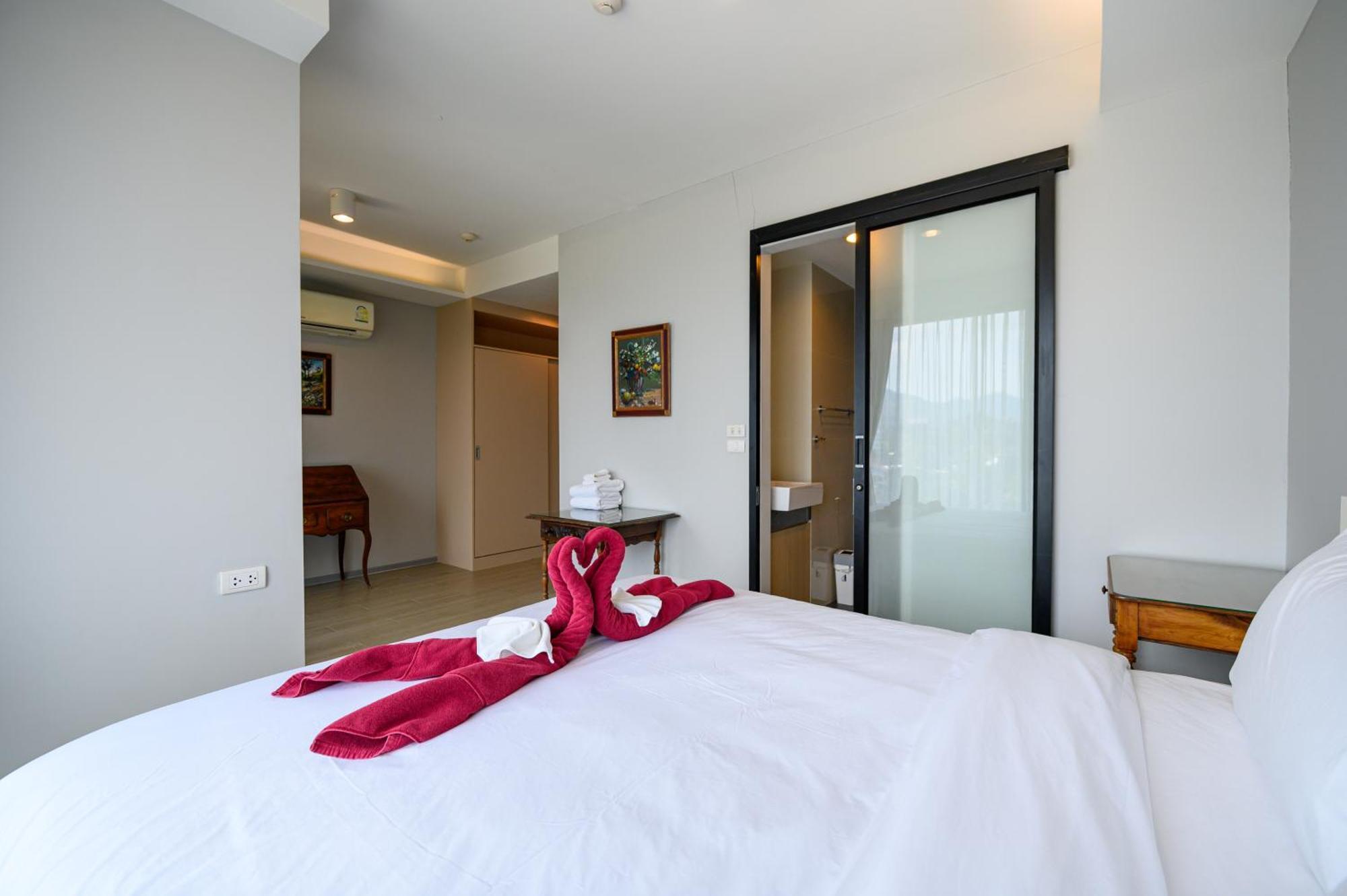 6Th Avenue Surin Beach Luaran gambar