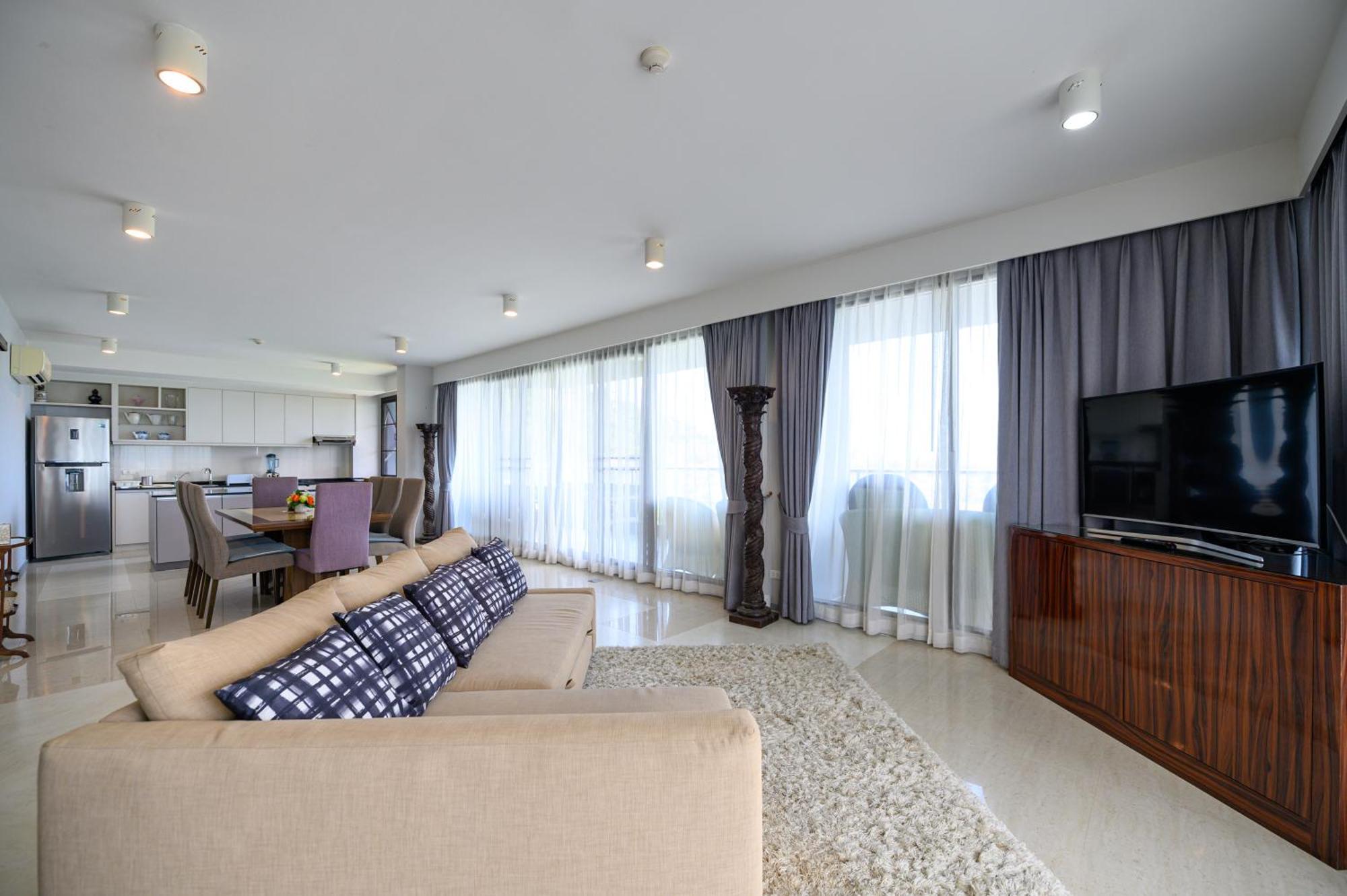 6Th Avenue Surin Beach Luaran gambar