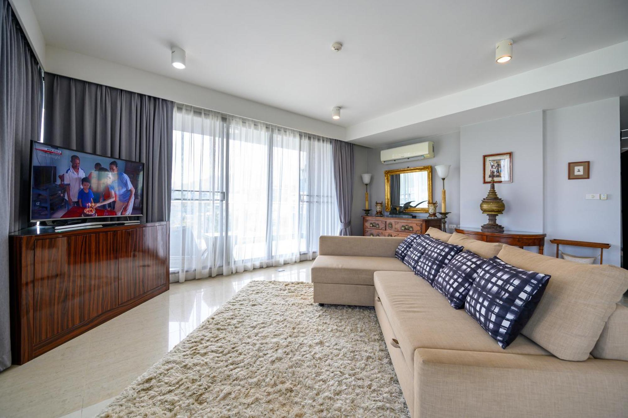 6Th Avenue Surin Beach Luaran gambar